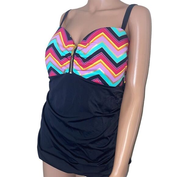 CITY CHIC one piece zip front padded swimsuit SZ M oversized tankini TOP. - Picture 2 of 9